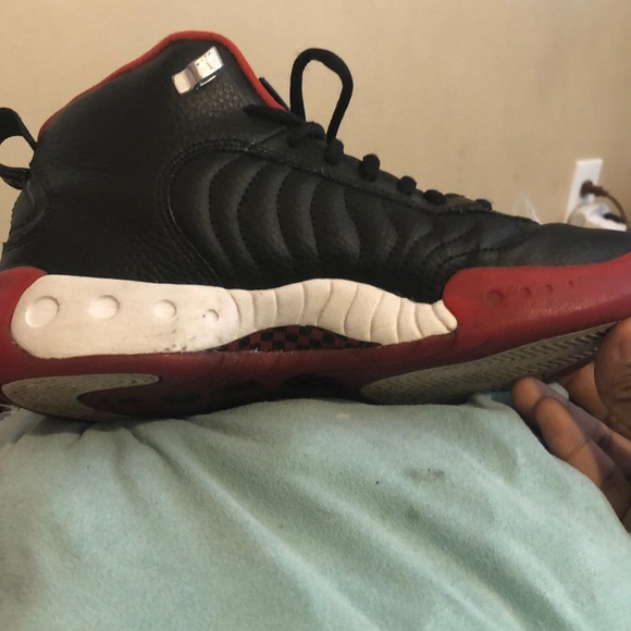 Shoes - Picture 4 of 8